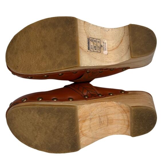 Free People Chloe Brown Leather Studded Wood Chunky Block Clogs/Boho/Western-6.5 - Picture 5 of 7